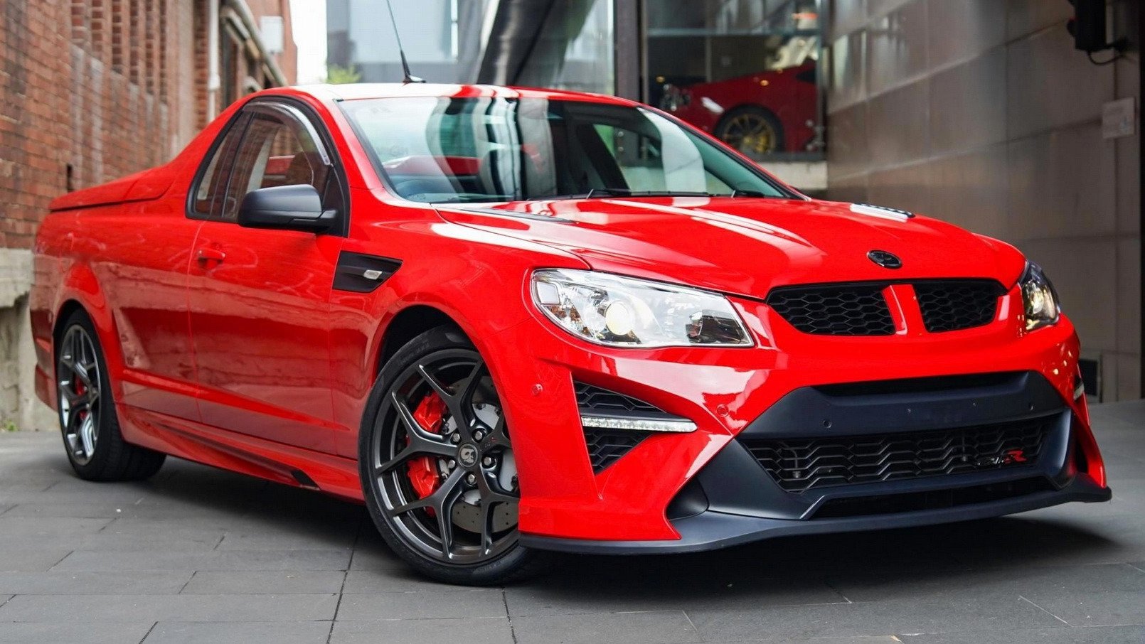 Holden Maloo GTSR W1 copy.jpg