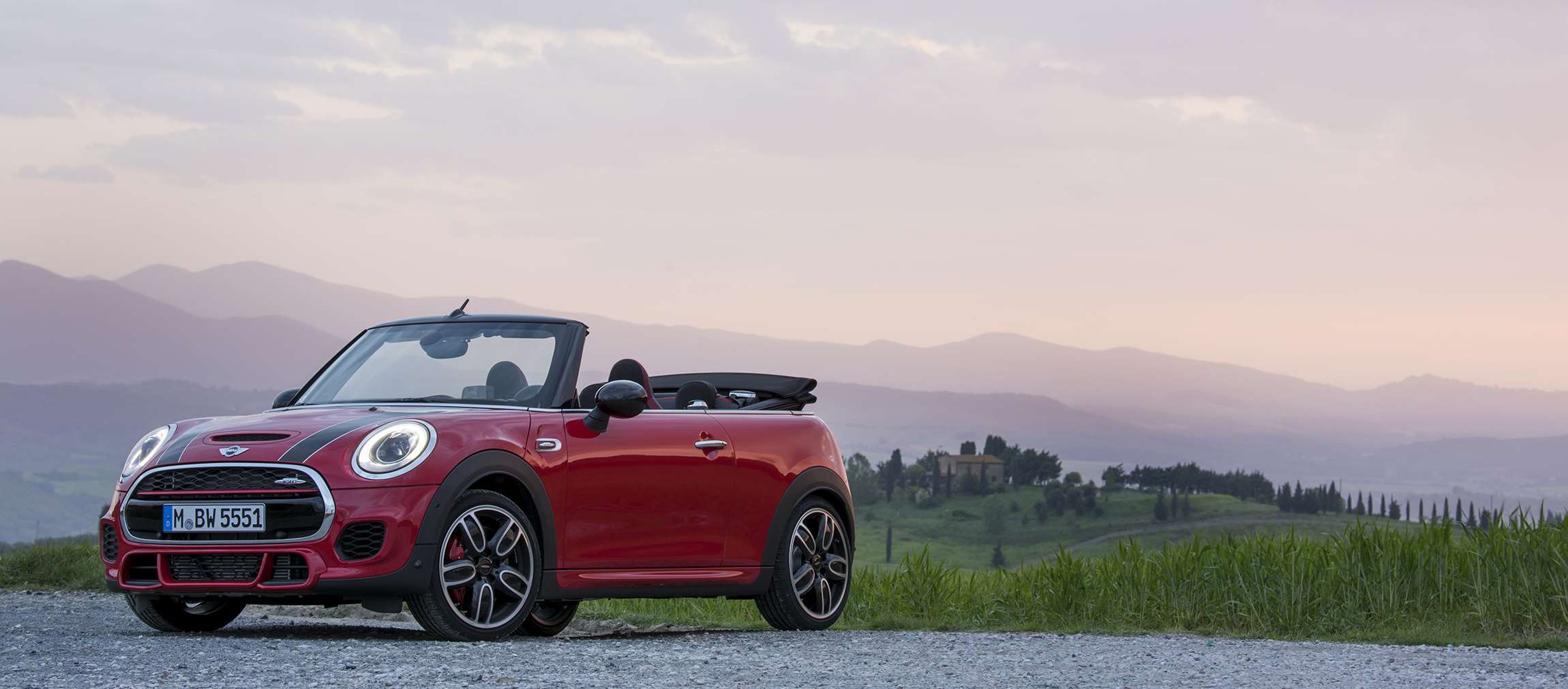 mini_jcw_convertible_03081606.jpg