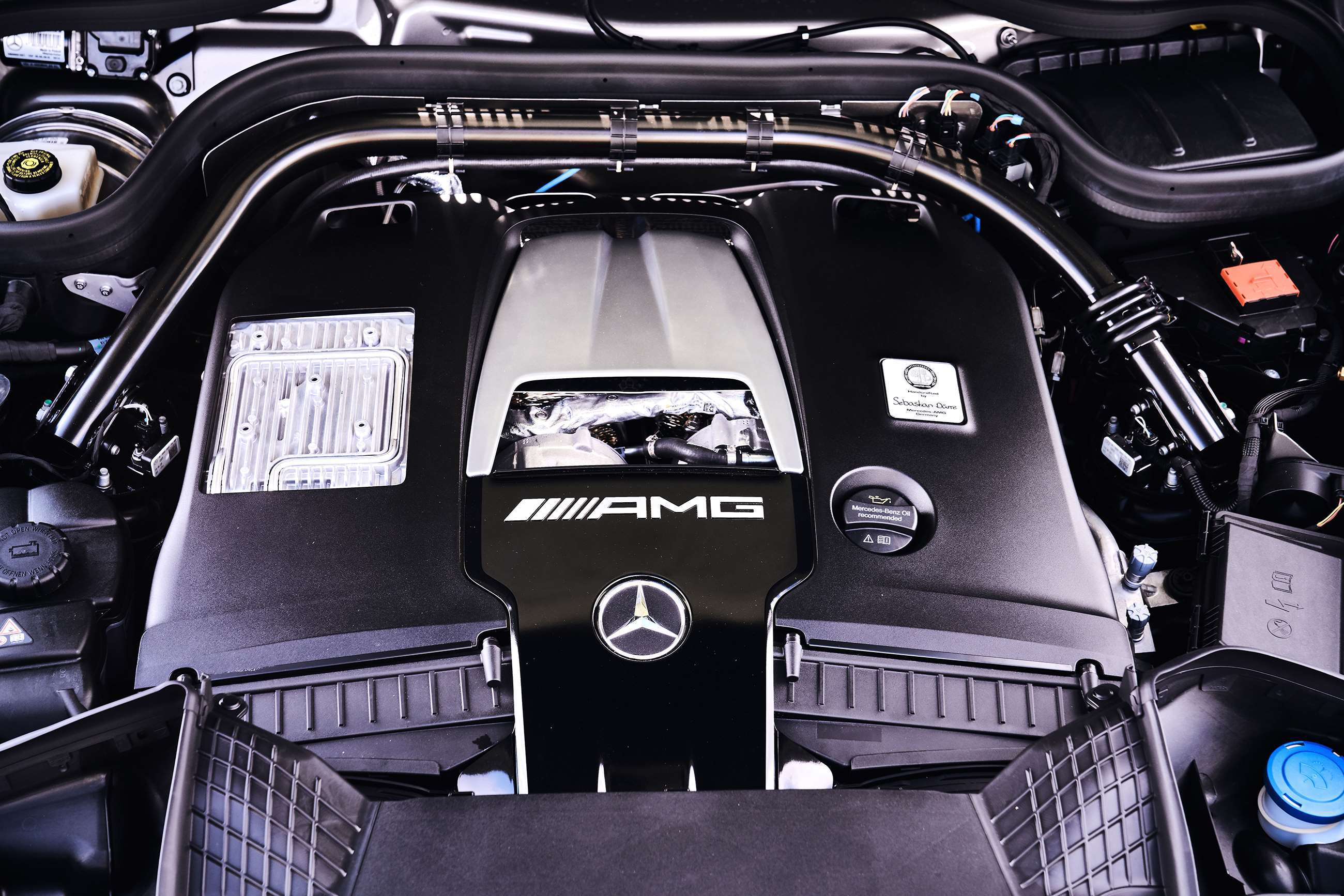 mercedes-g63-amg-2019-engine-goodwood-15042019.jpg