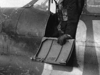 sir-alan-smith---raf-westhampnett.jpg